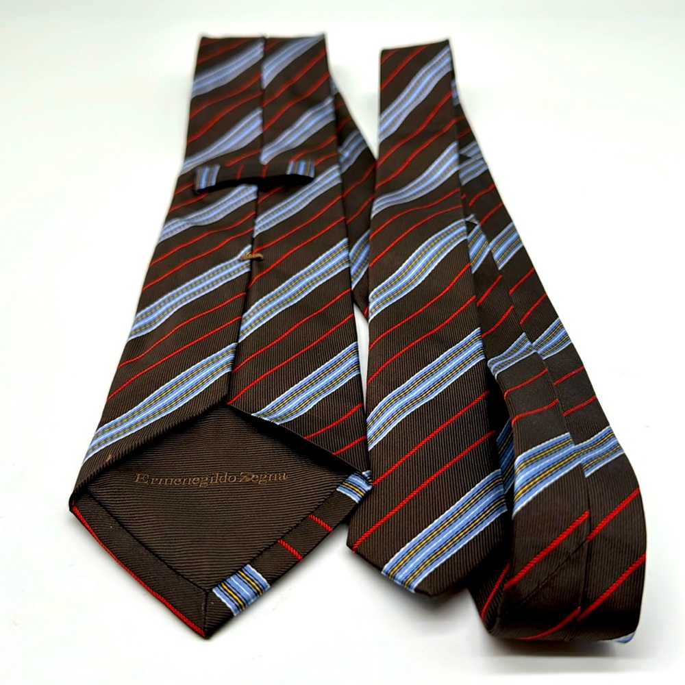 Ermenegildo Zegna 100% silk tie made in Italy